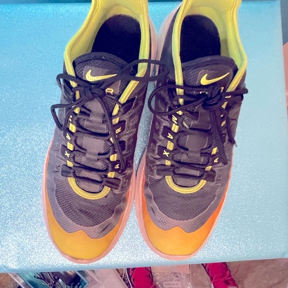 NIKE AIR MAX Cool Colors. GUC. UNISEX: Women’s Sz 8, Men’s 6.5 - Picture 3 of 7